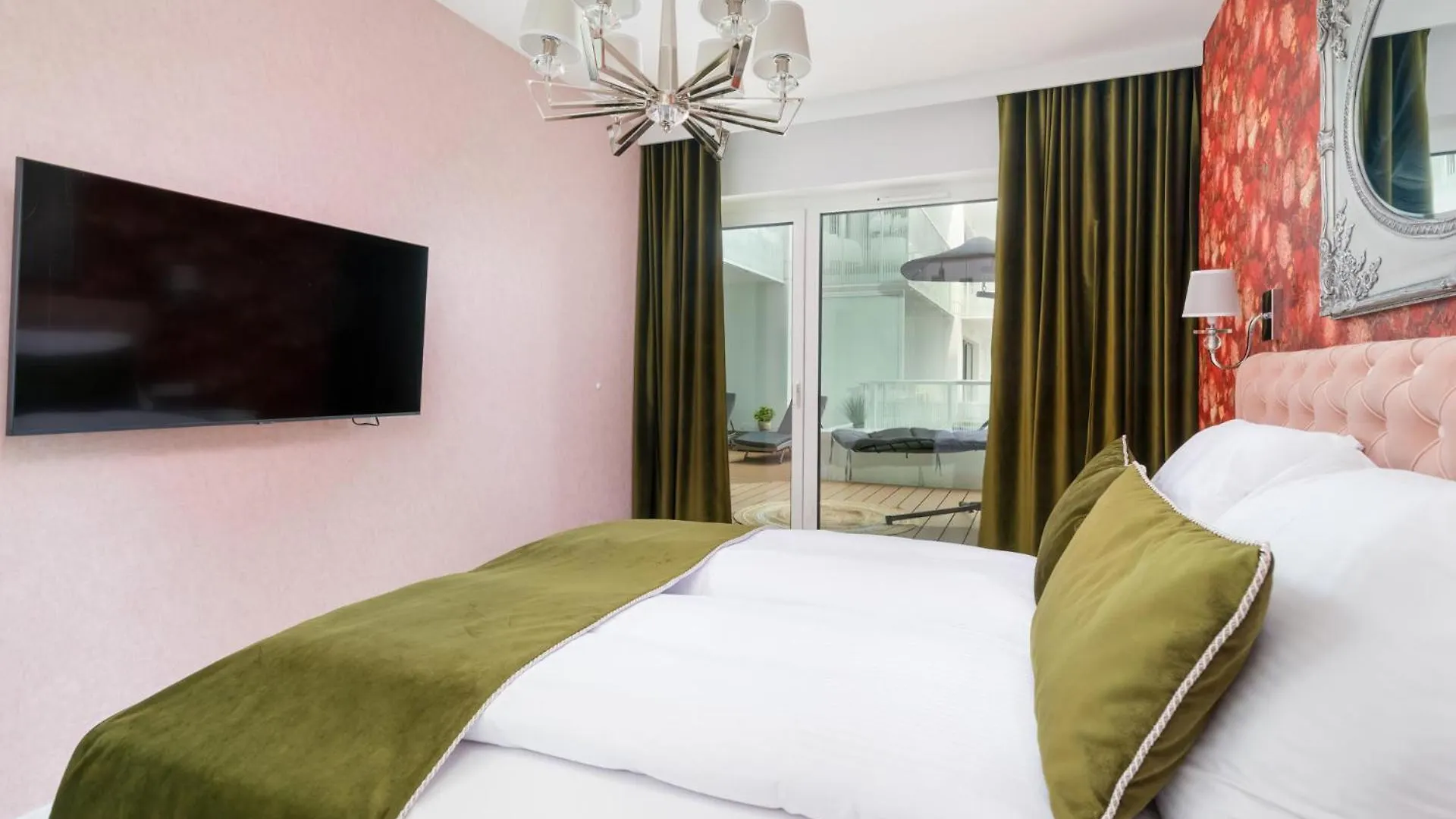 Aparthotel Polanki Aqua - Aquapark, Free Parking, Apartments M&M Kolobrzeg
